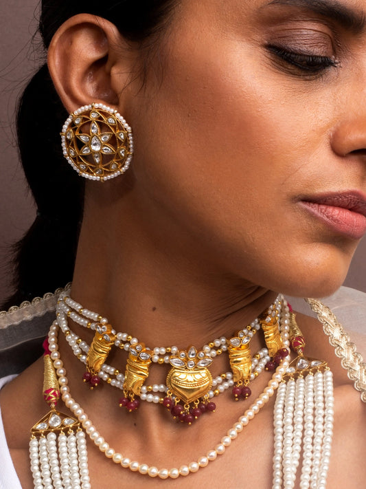 Srushti Choker