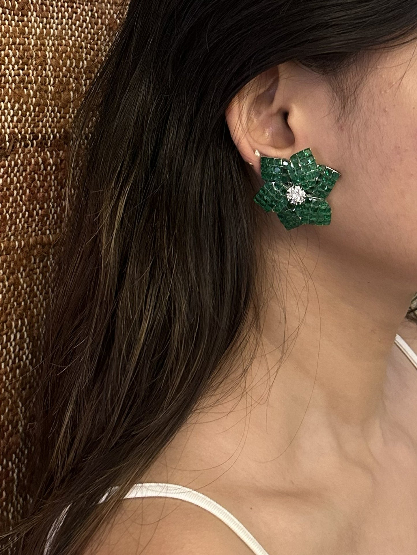Hara Phool Studs