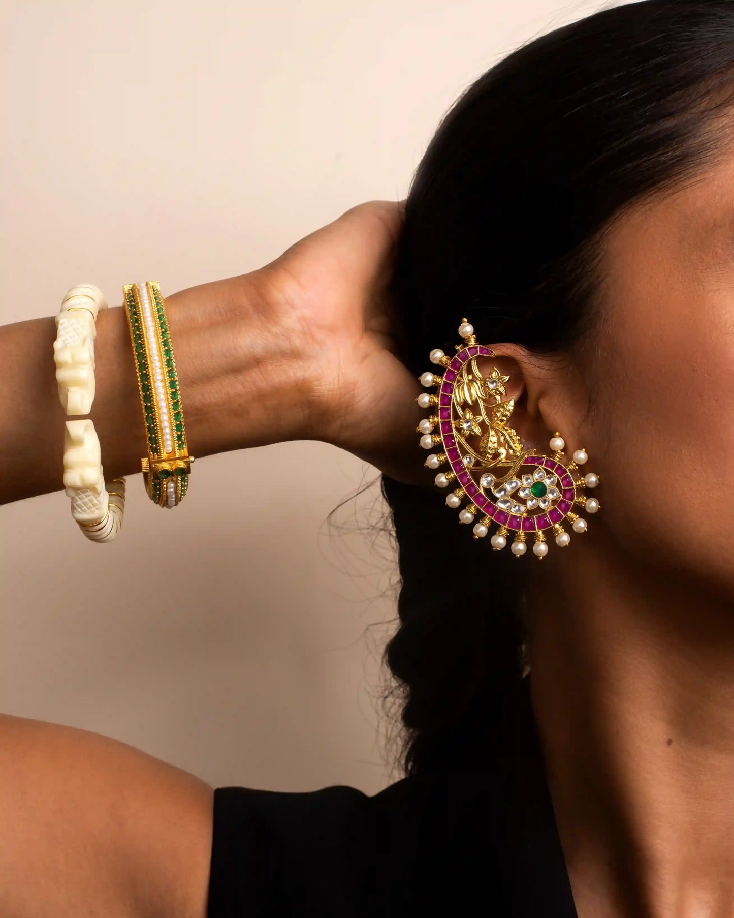 Prajakta Bangle