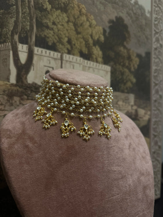 Sarita Choker
