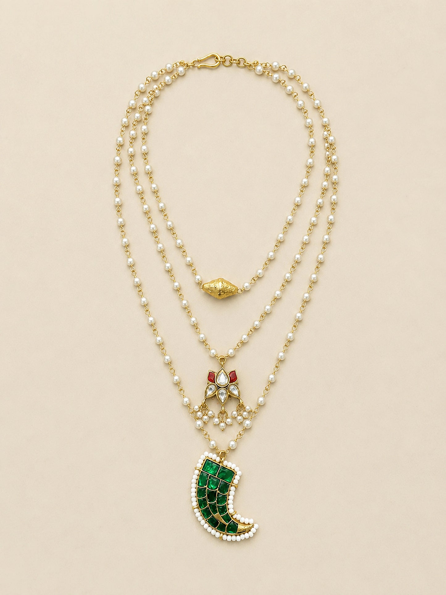 Gulnaar Neckpiece