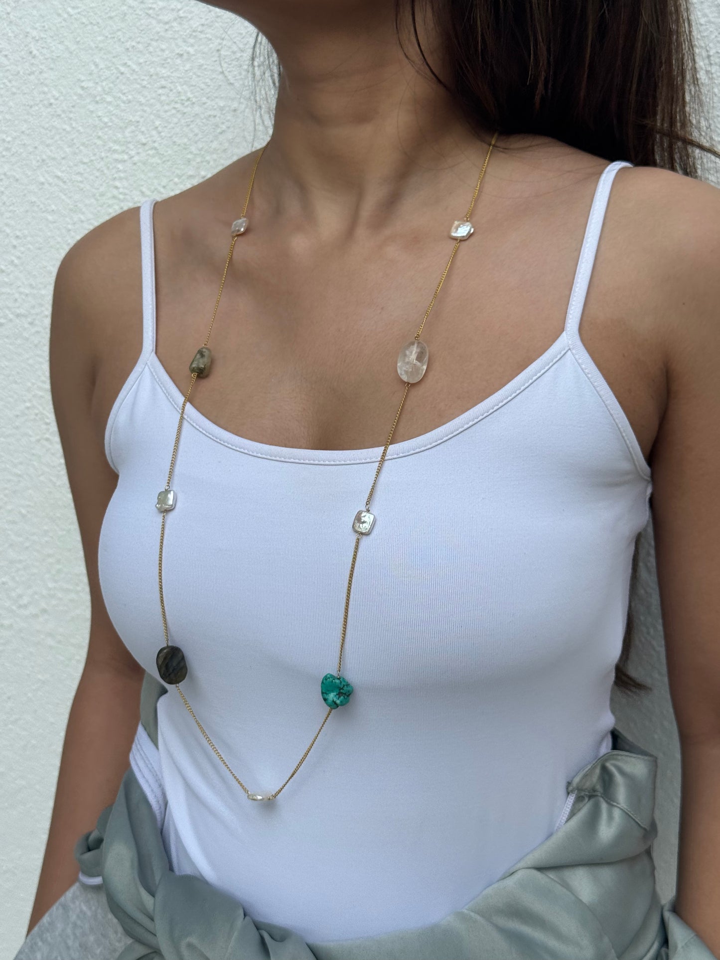 Roza Neckpiece