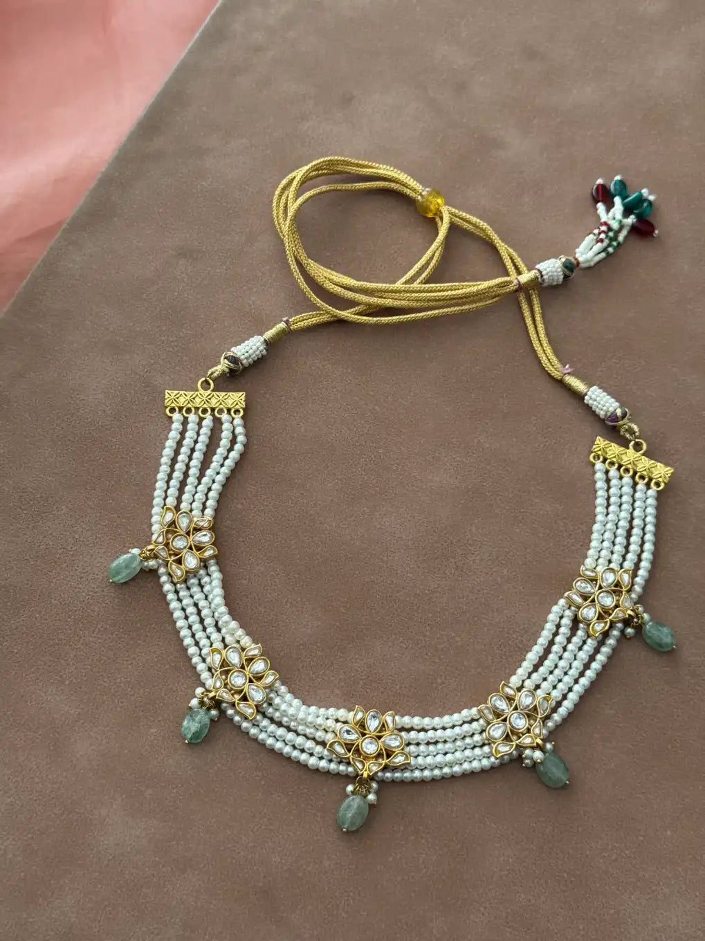 Deepa Neckpiece