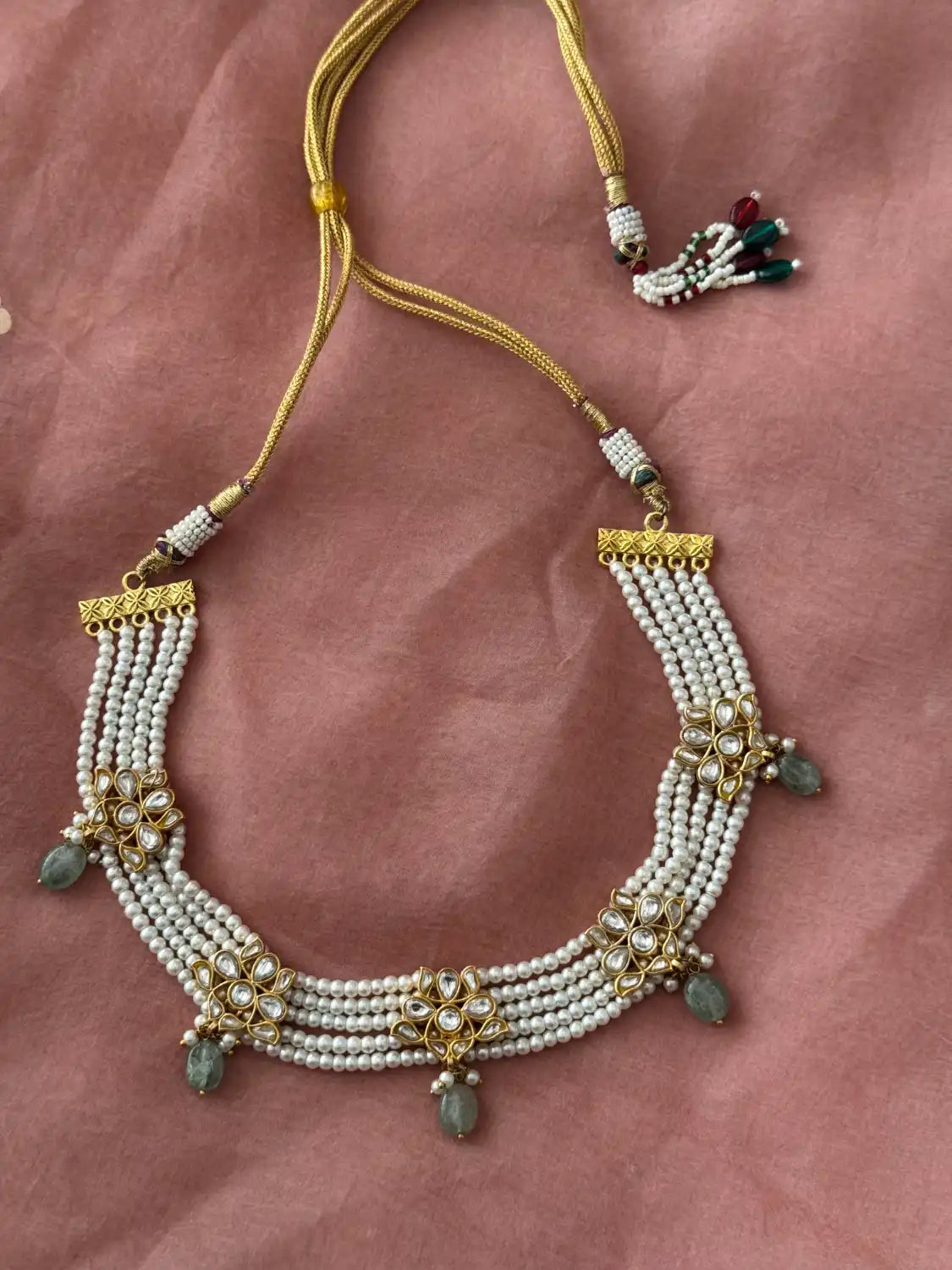 Deepa Neckpiece