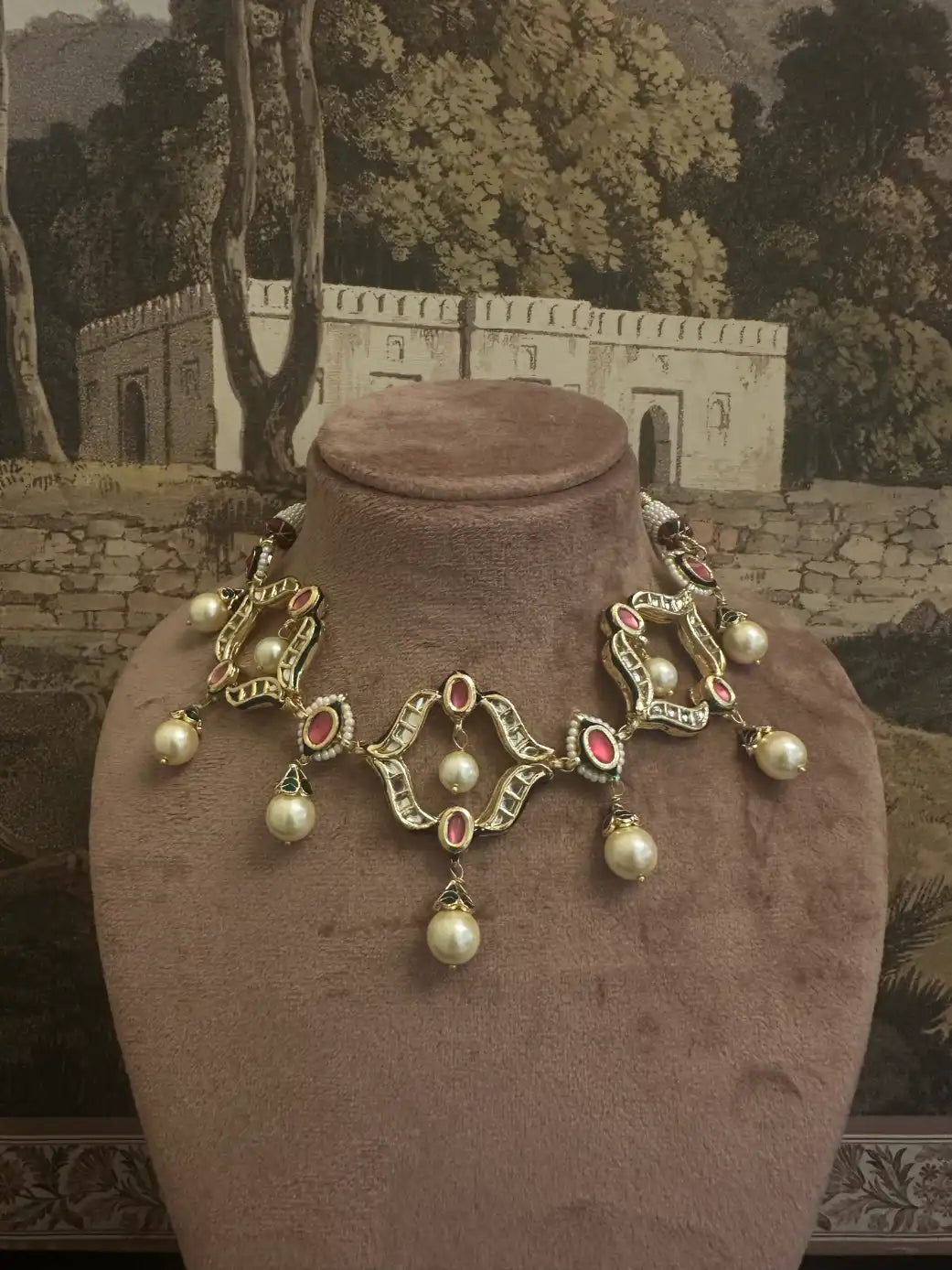 Bindiya Neckpiece Set