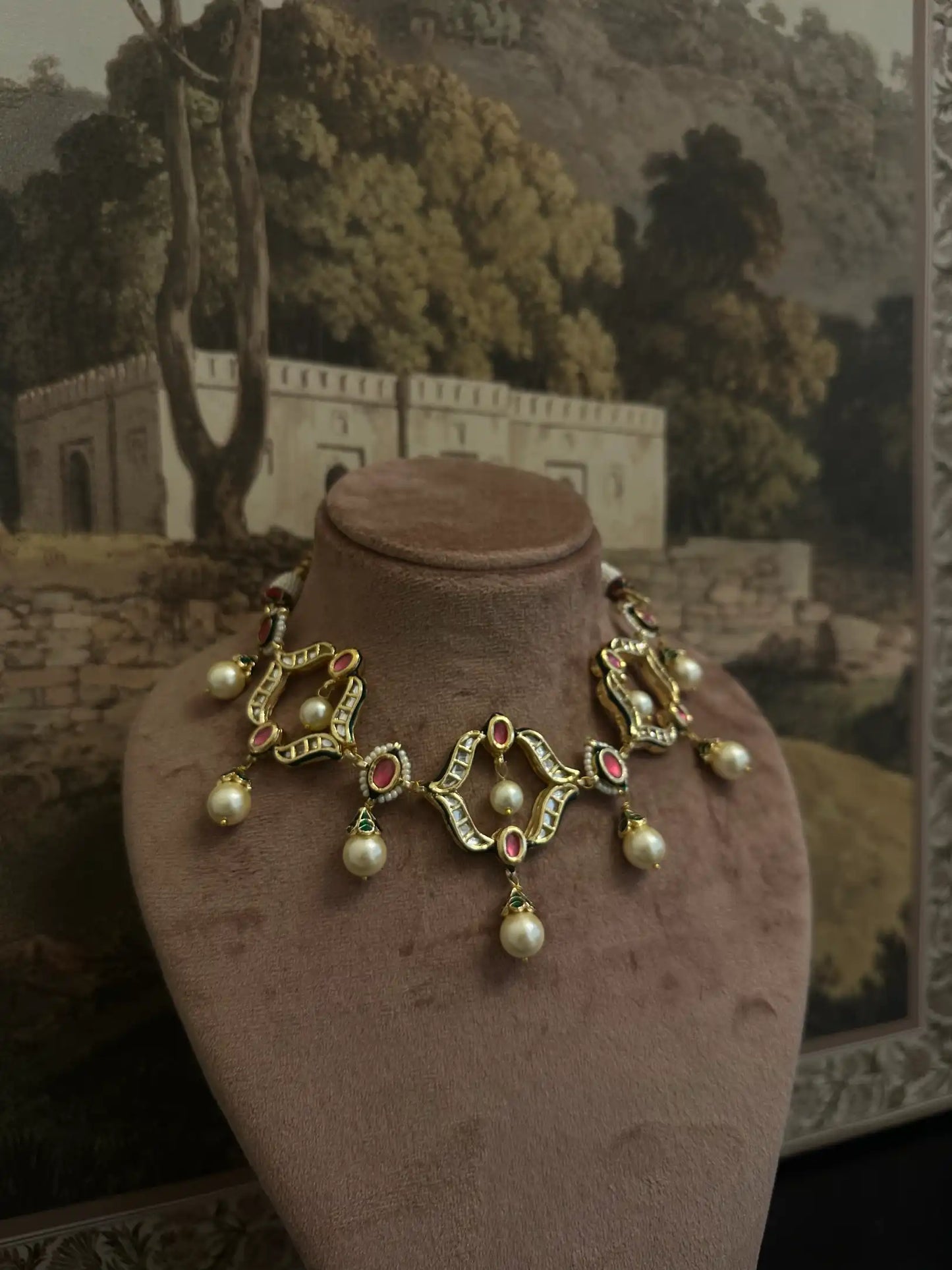 Bindiya Neckpiece Set