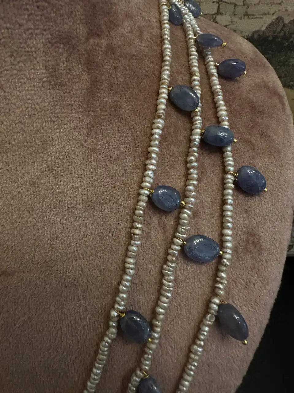 Sunheri Neeli Neckpiece