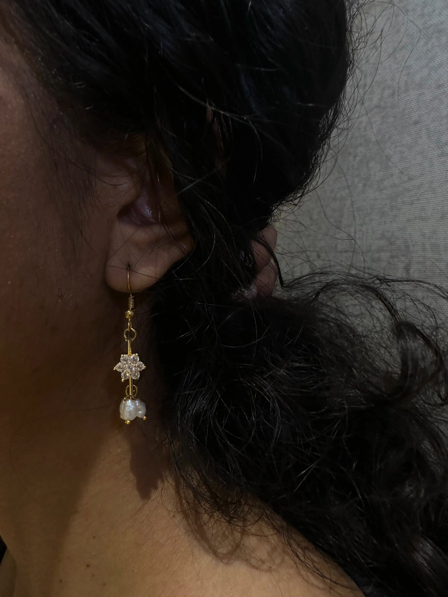 Tarunya Danglers