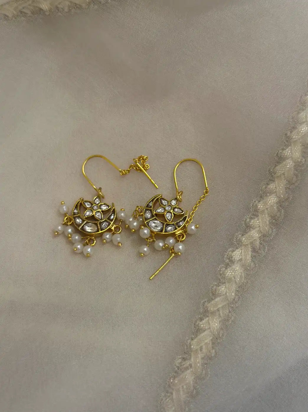 Sui Dora Chandra Earrings